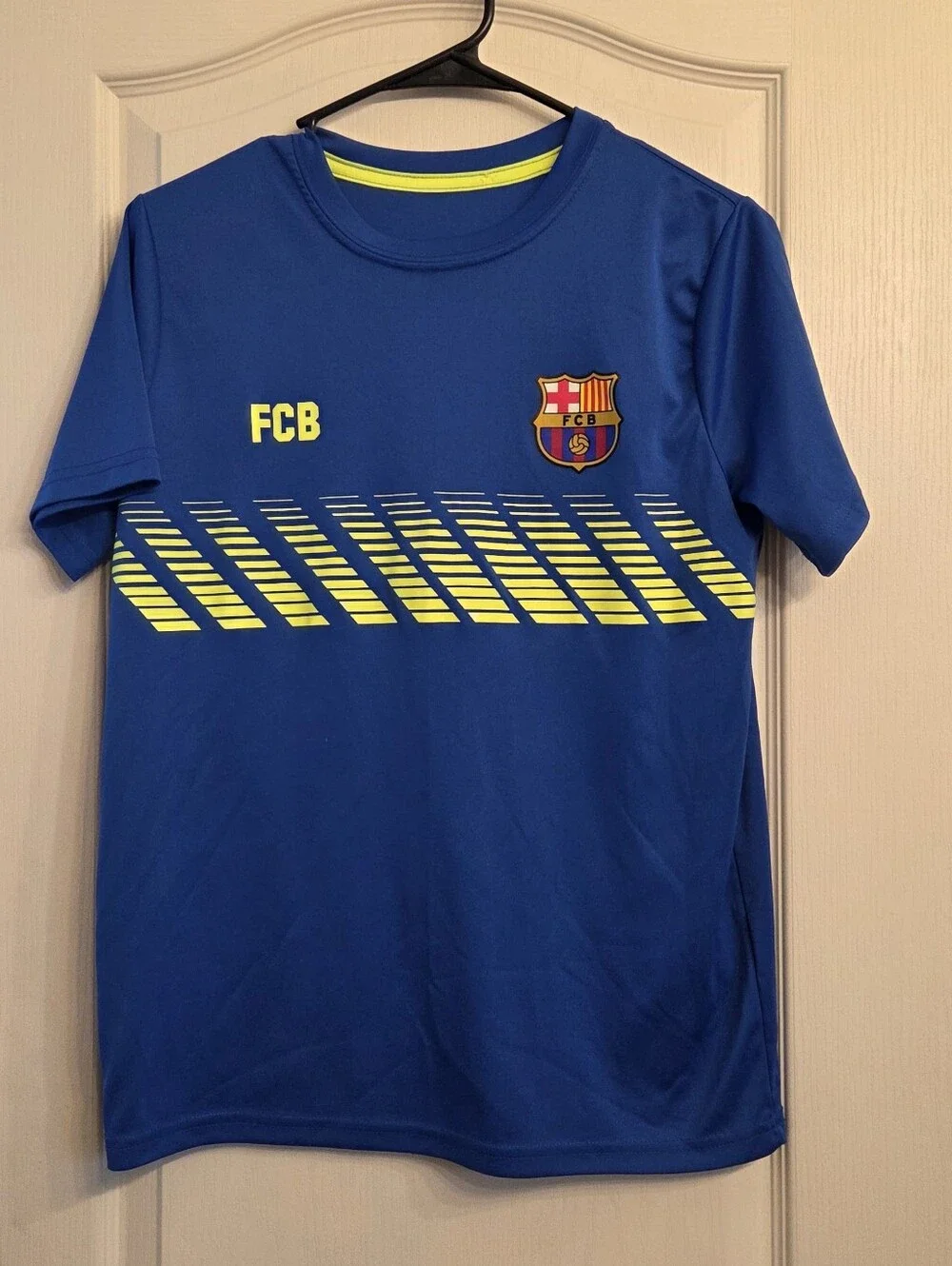 Used Good Kids' Short Sleeve Blue Training Tee with Yellow Accents Kids Size L